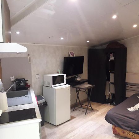 Chalet Type Studio De Charme Avec Jacuzzi Touet-de-l'Escarene Exterior foto